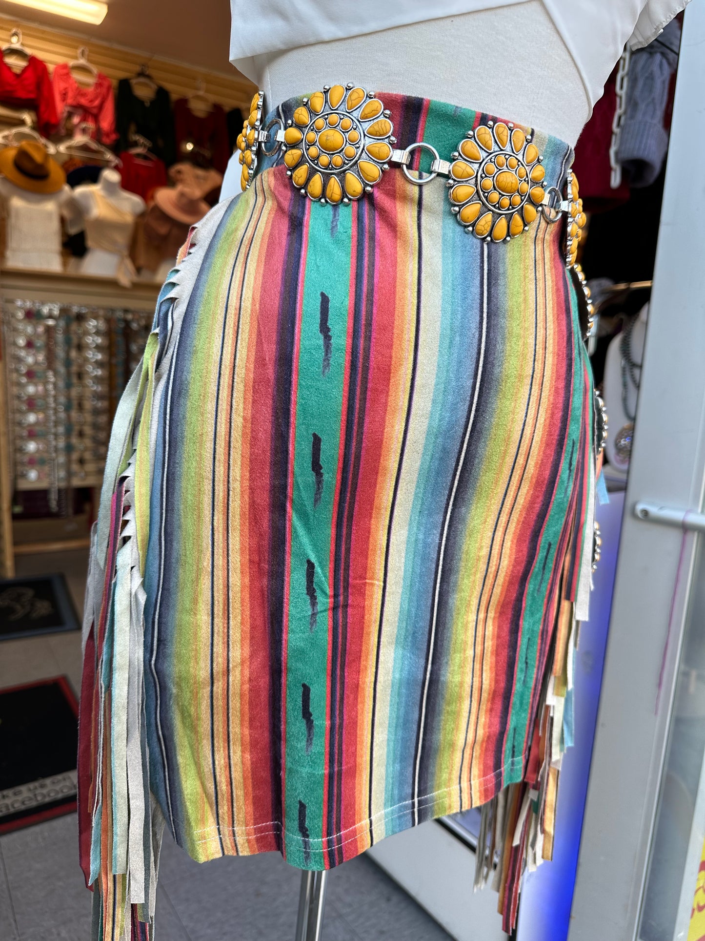 Suede fringe skirt 😍