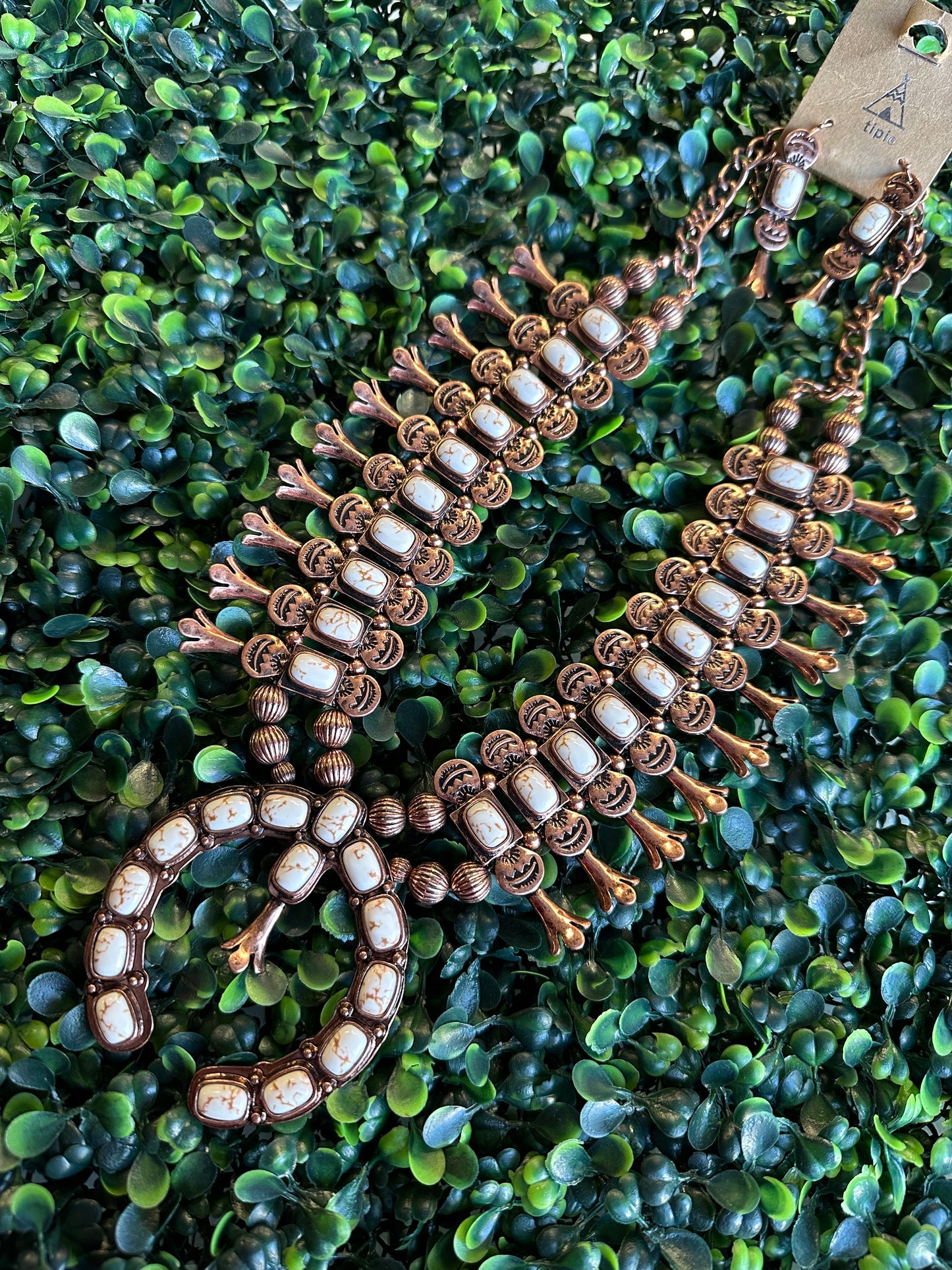 Copper necklace and earrings set