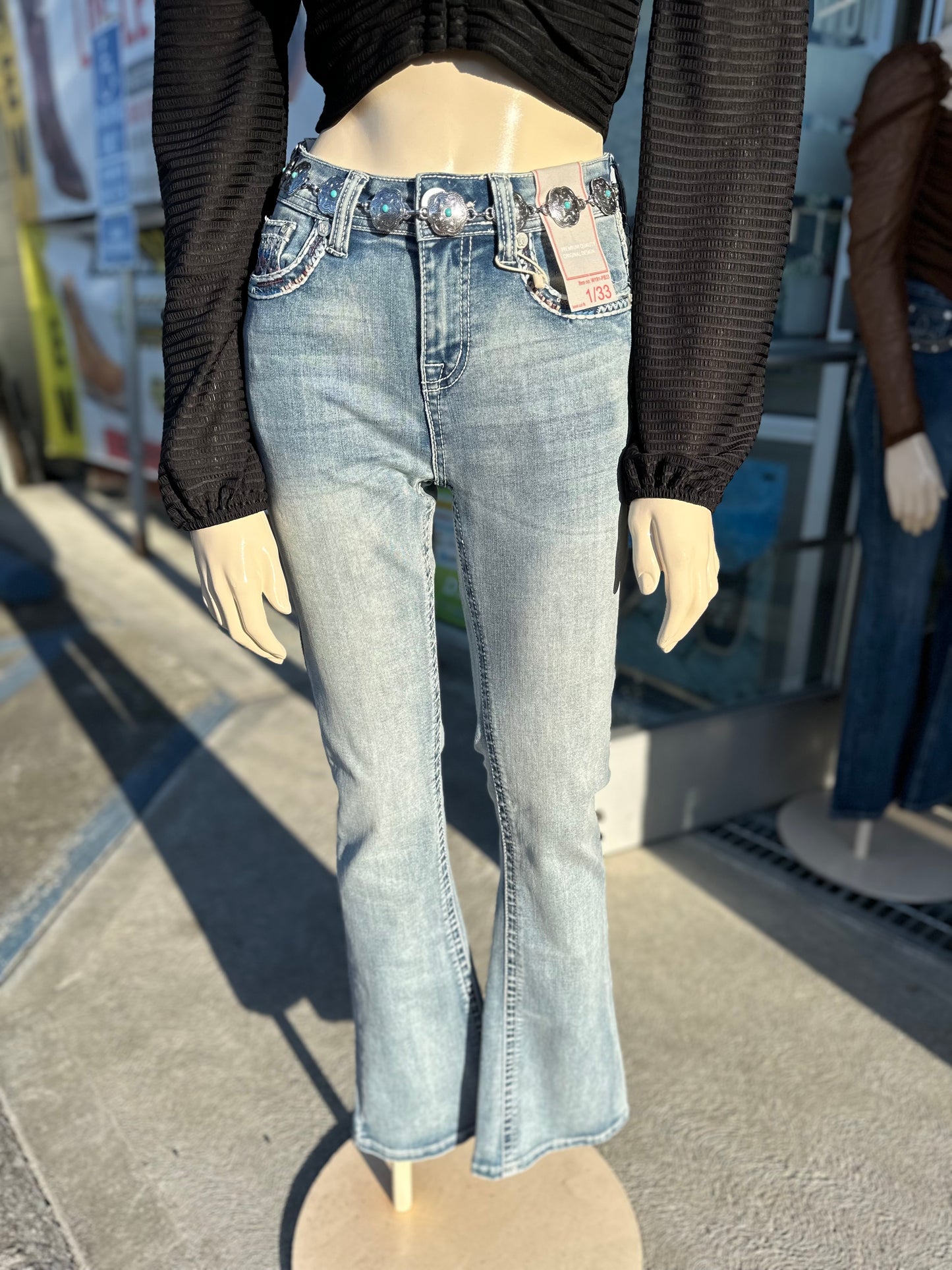 05 Bootcut Jeans