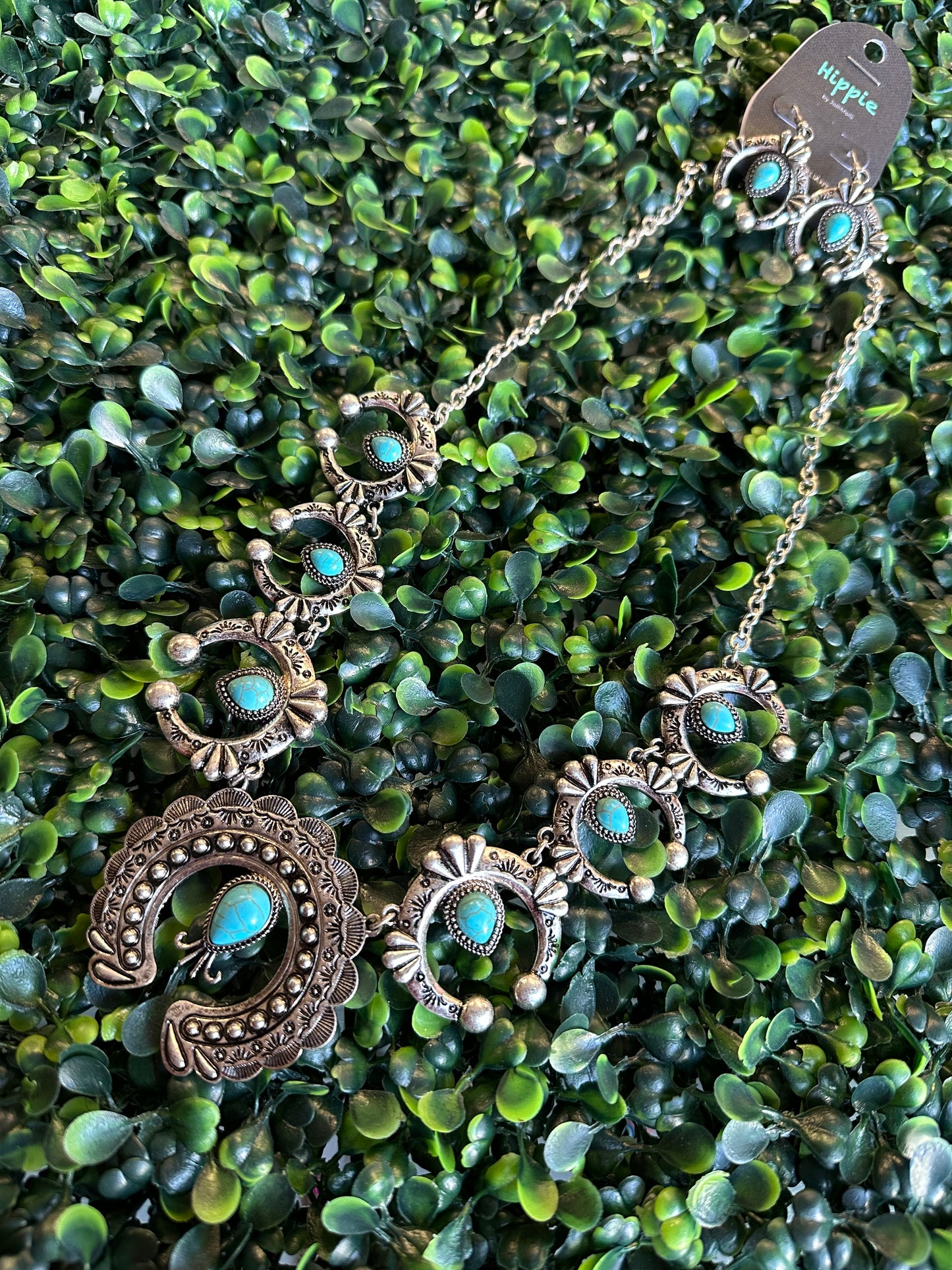 Silver/ turquoise necklace and earrings set