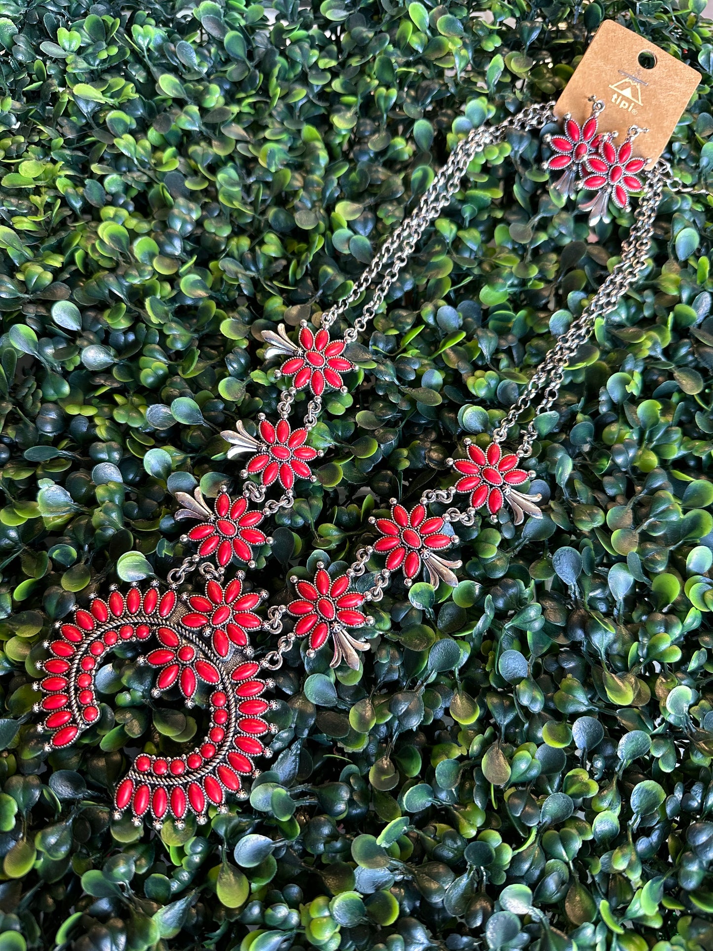 Red stone necklace and earrings set
