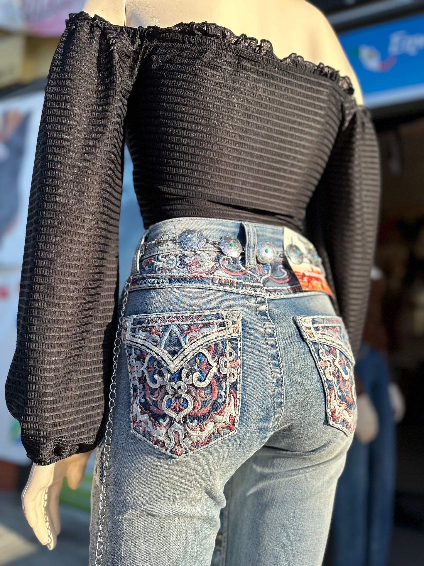 05 Bootcut Jeans