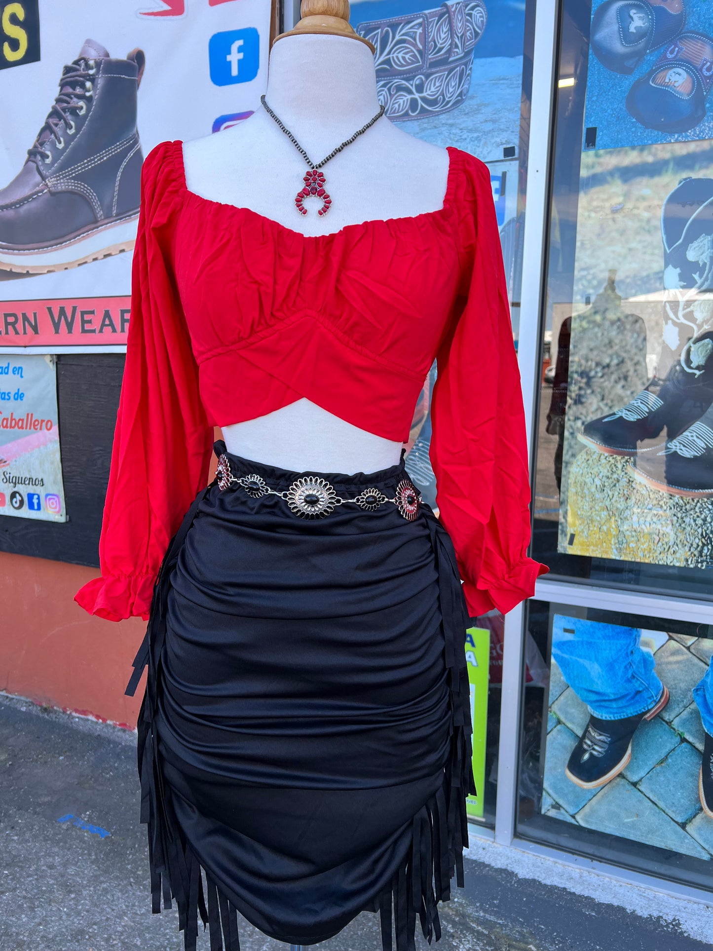 Catalina long sleeve red top ❤️