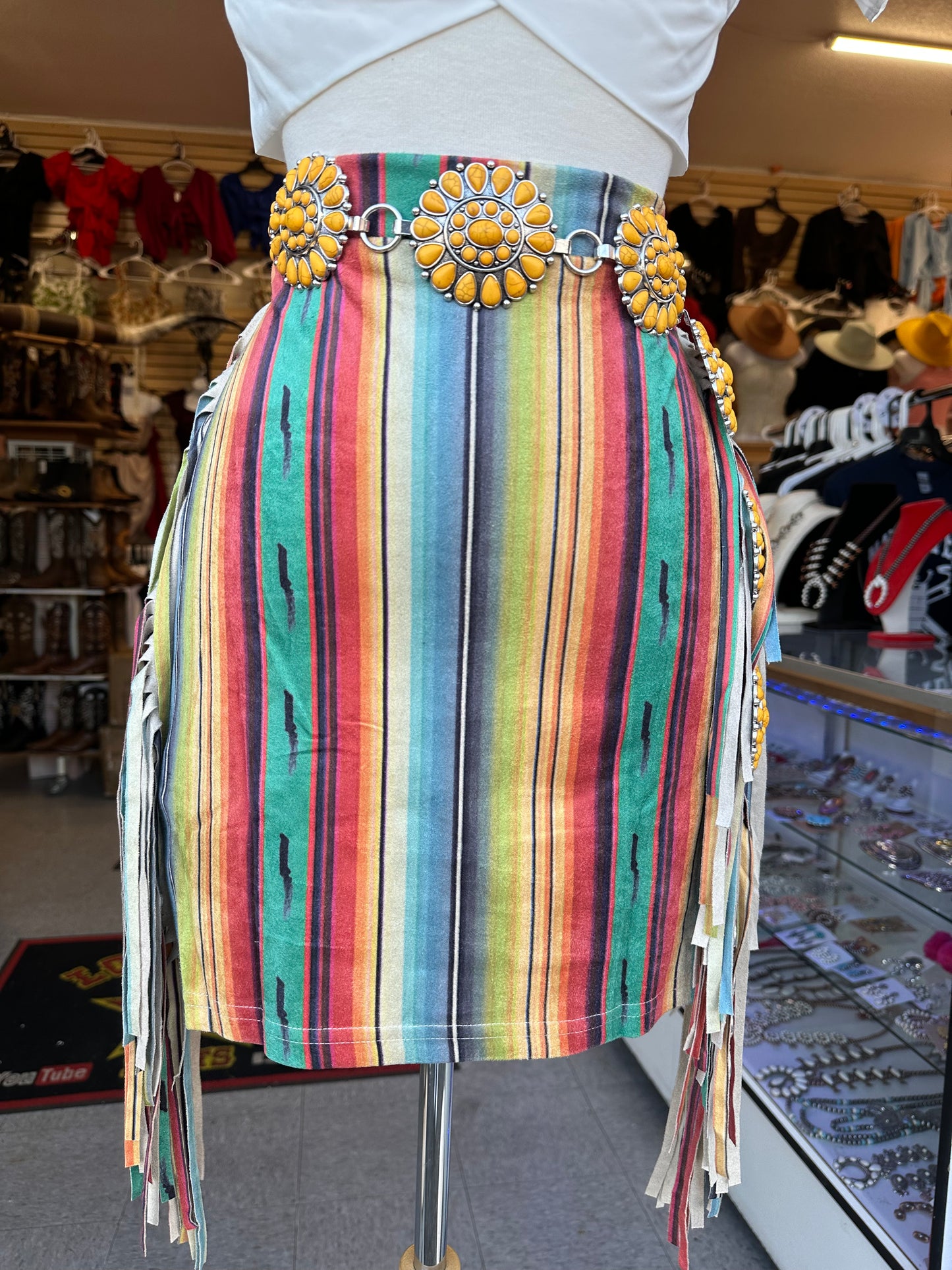 Suede fringe skirt 😍