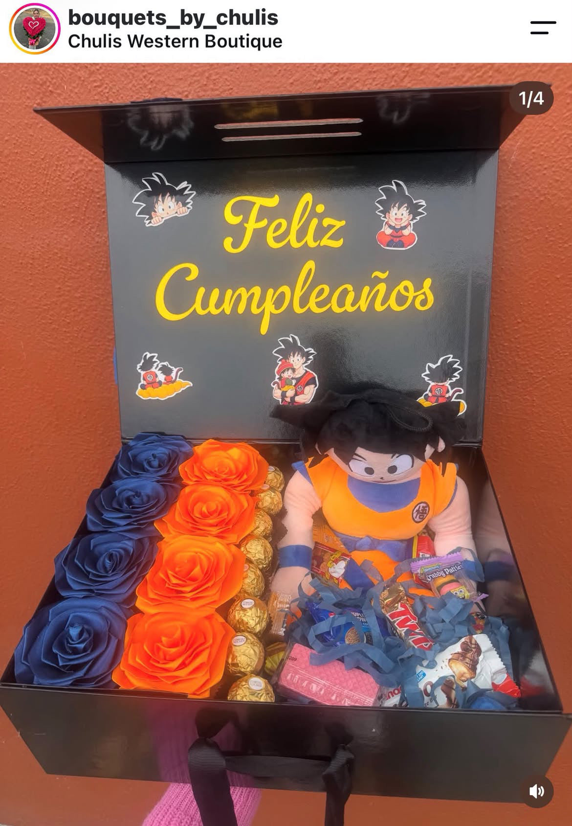 Caja personalizada de Goku mediana