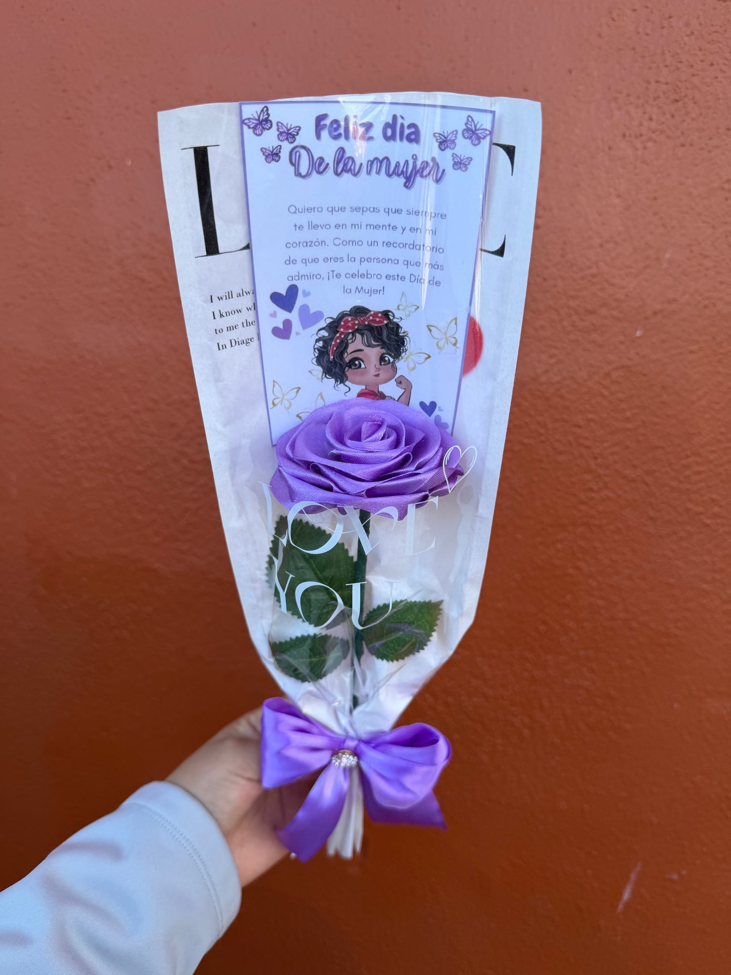 Rosa individual con tarjeta personalizada