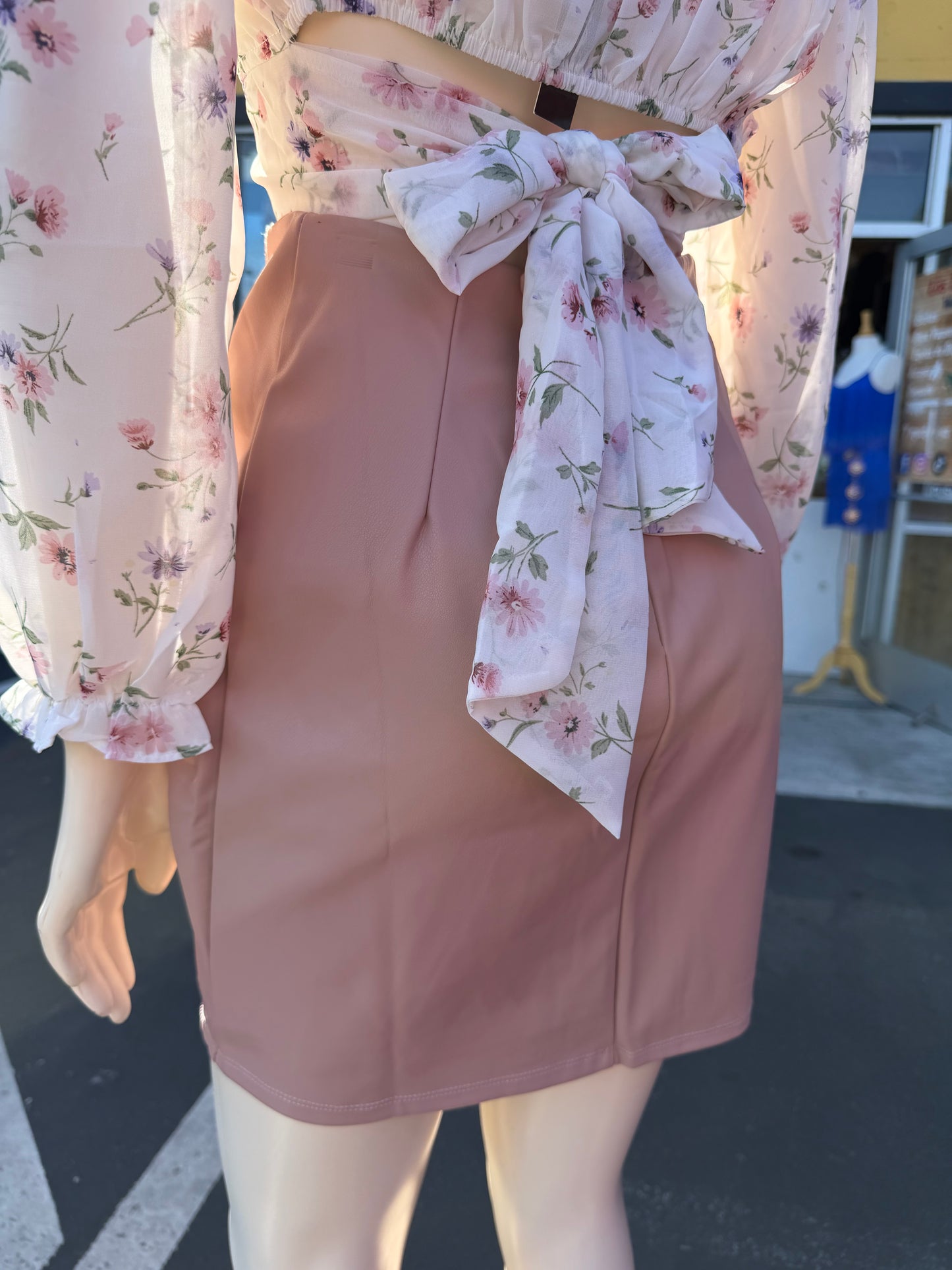 Dusty pink skirt