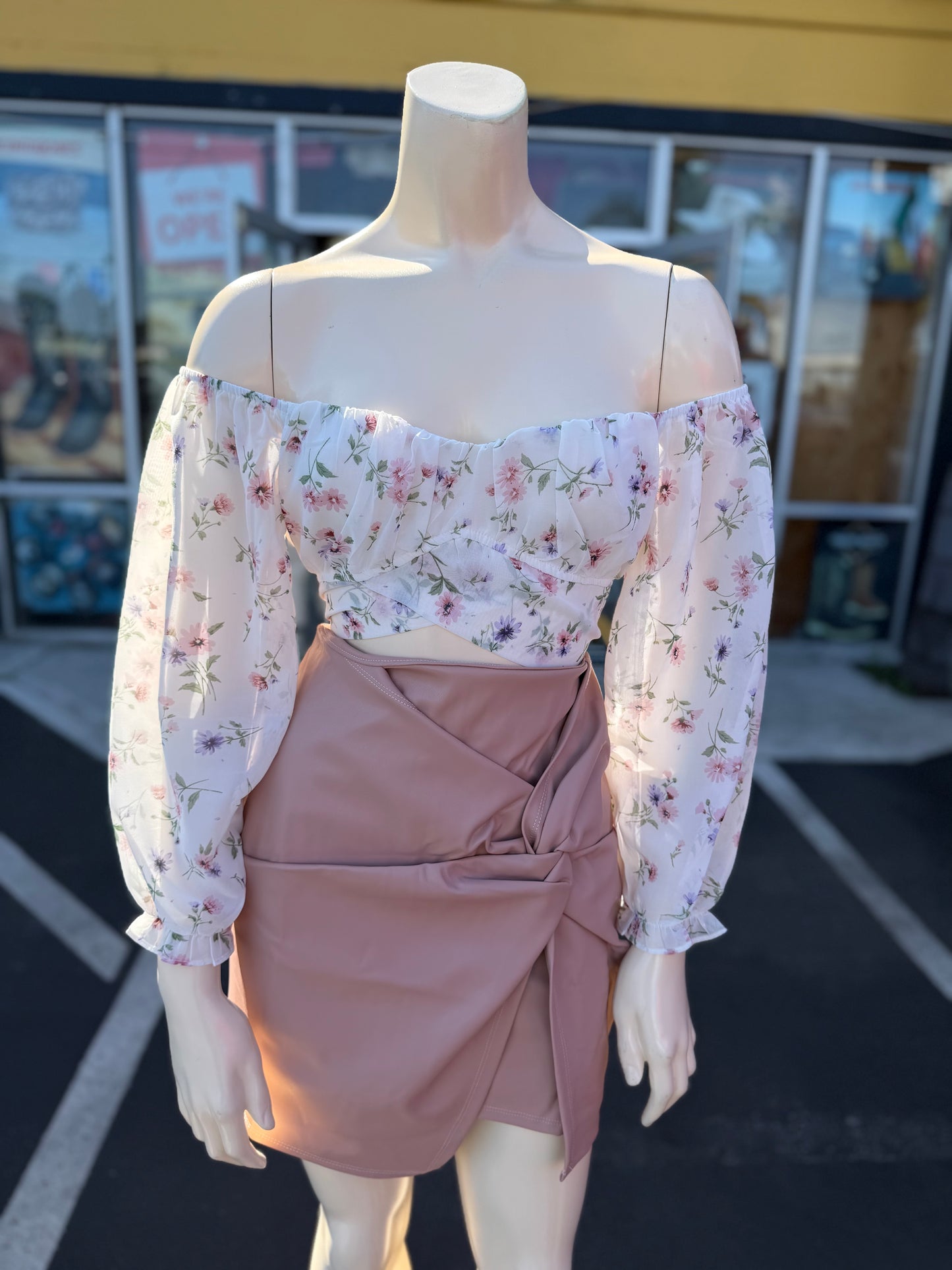 Catalina floral top 🌸