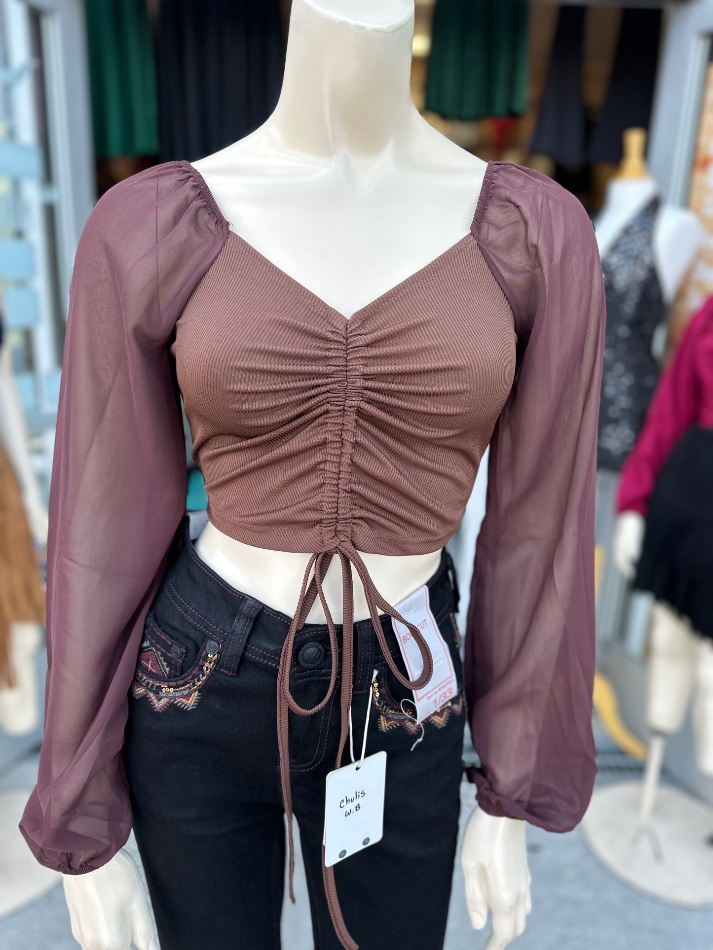 Nayeli’s brown top