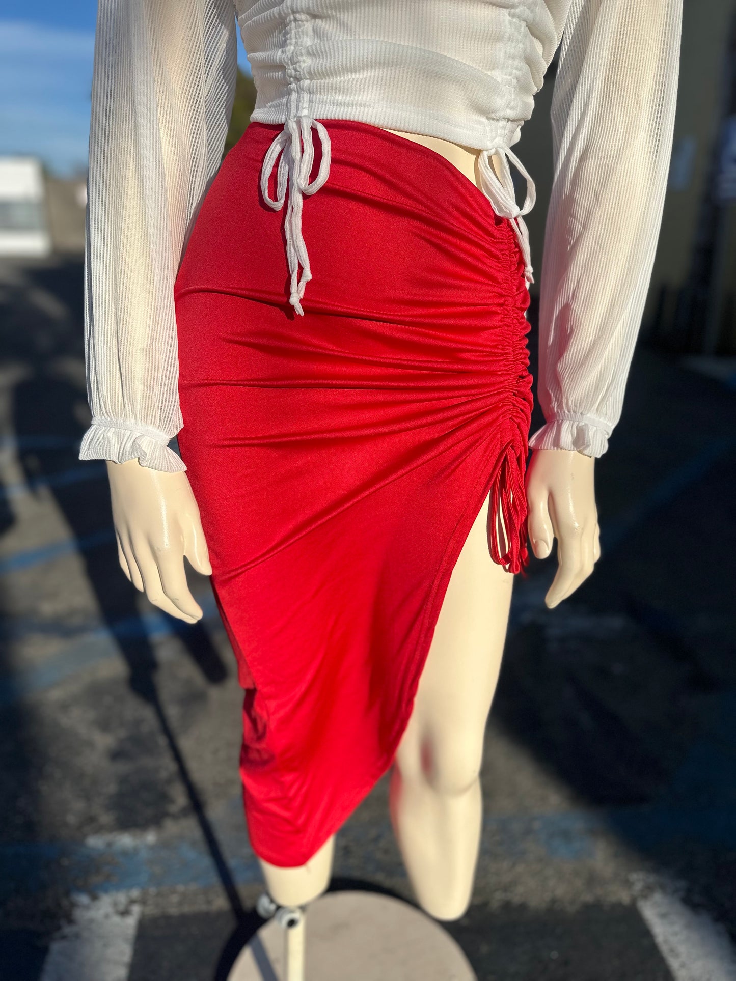 Catalina midi skirt ( 2 colors available)