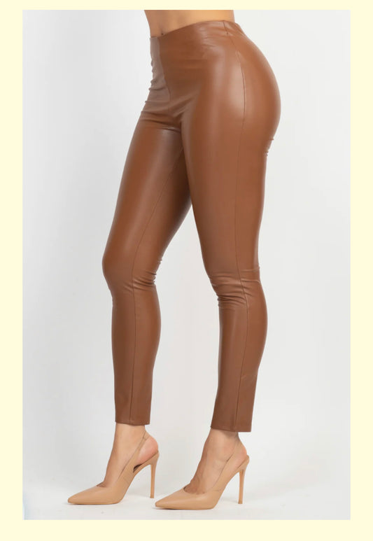 Skinny faux leather pants