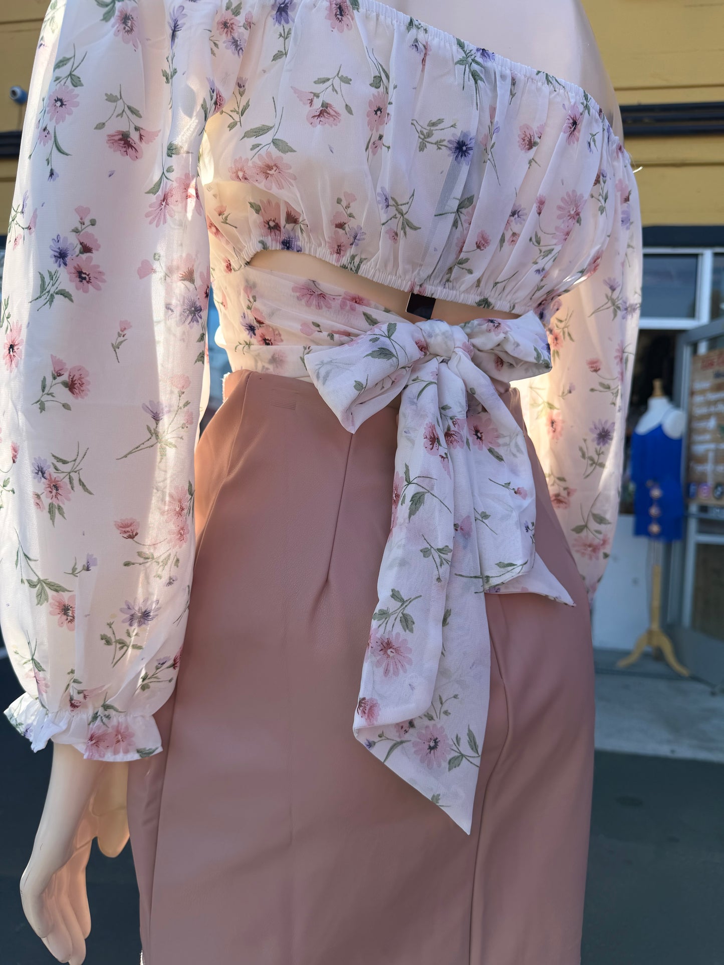 Dusty pink skirt