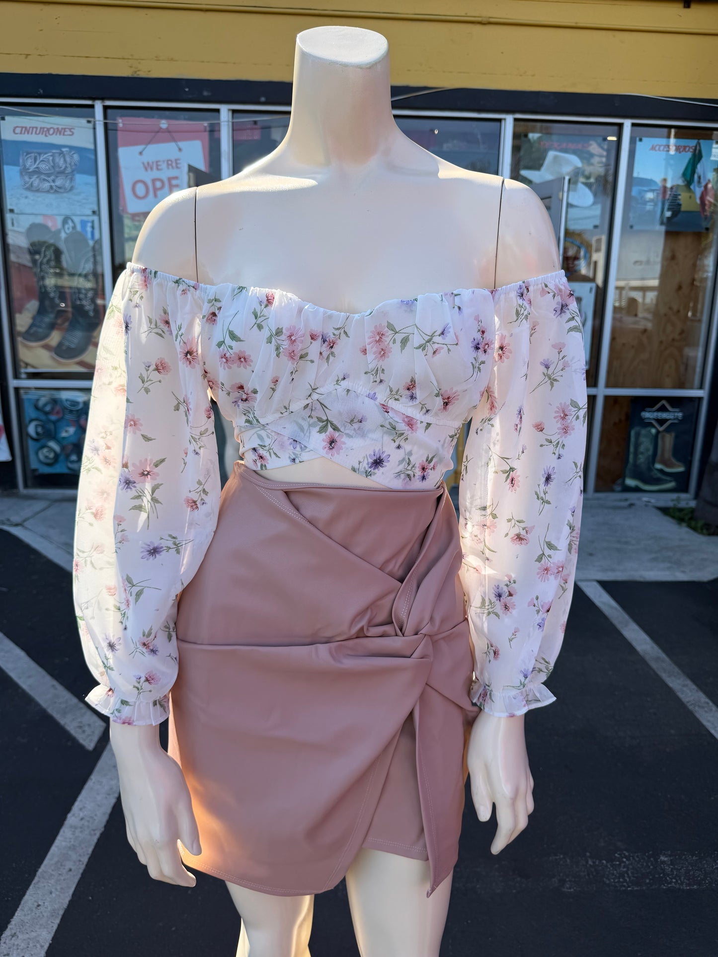 Dusty pink skirt