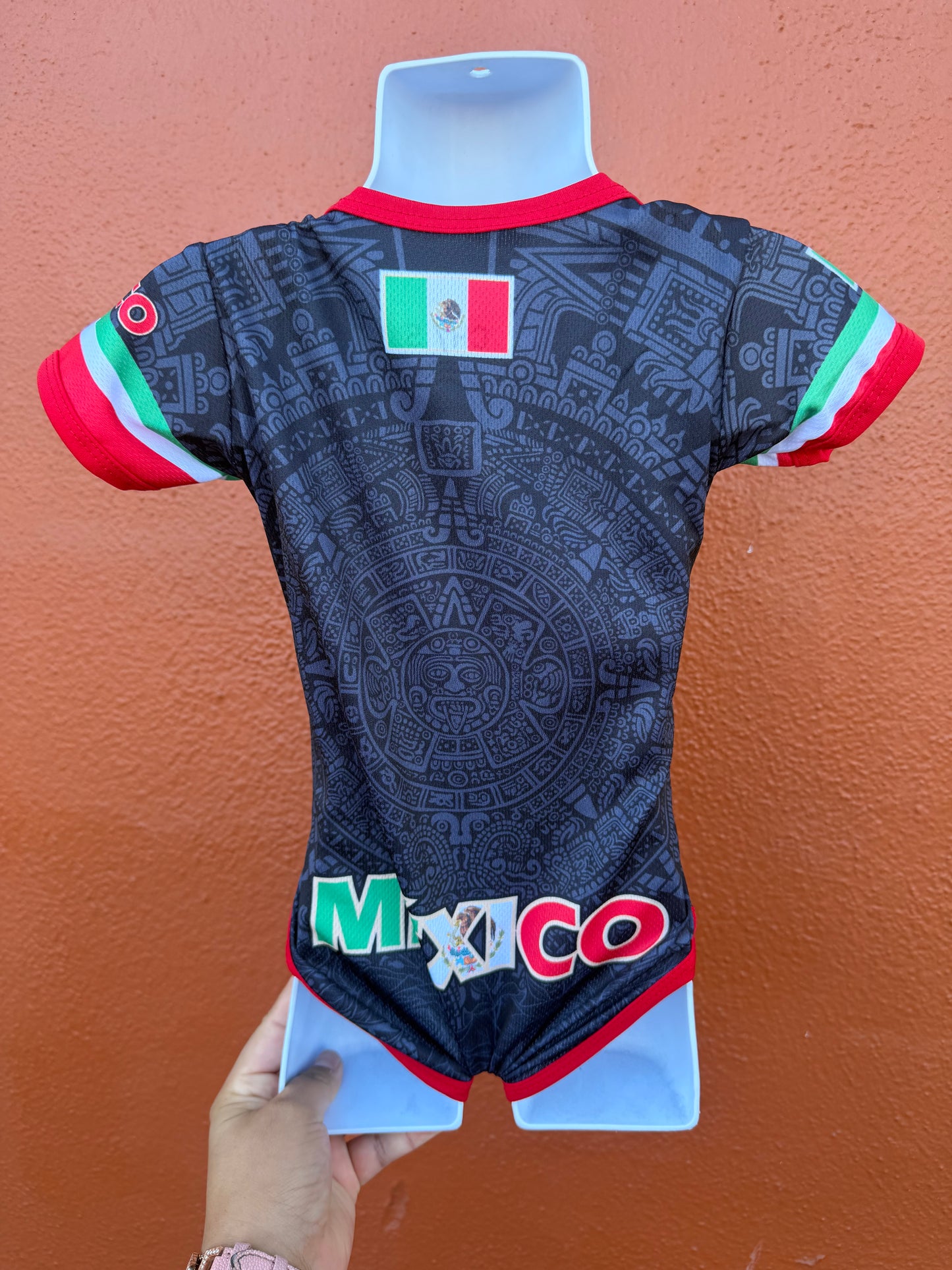 México baby bodysuit pańalero