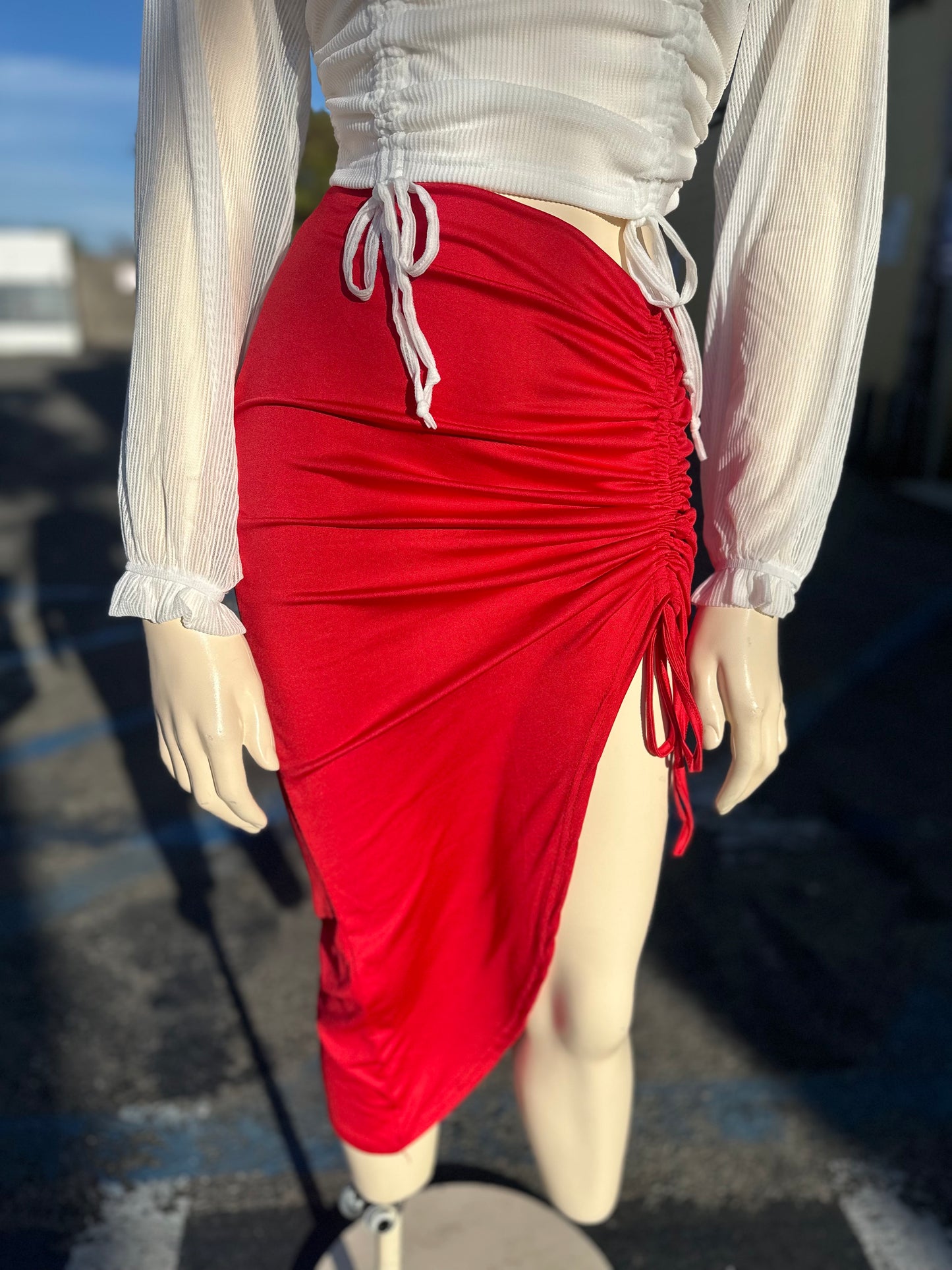 Catalina midi skirt ( 2 colors available)